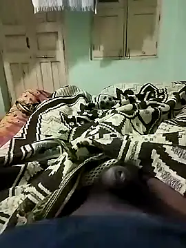 Karthik924 online show from December 13, 4:16 pm