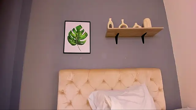 Soe Lara online show from October 11, 11:09 am