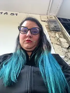 Soe Lara online show from December 20, 1:18 pm