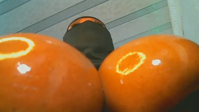 Snapshot of XPanther_24 chatting on February 6, 10:37 am XPanther 24 online show from February 6, 10:37 am