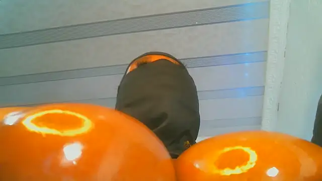 Snapshot of XPanther_24 chatting on February 7, 2:08 am XPanther 24 online show from February 7, 2:08 am