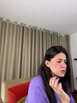 Alice Biel online show from June 15, 2:41 pm
