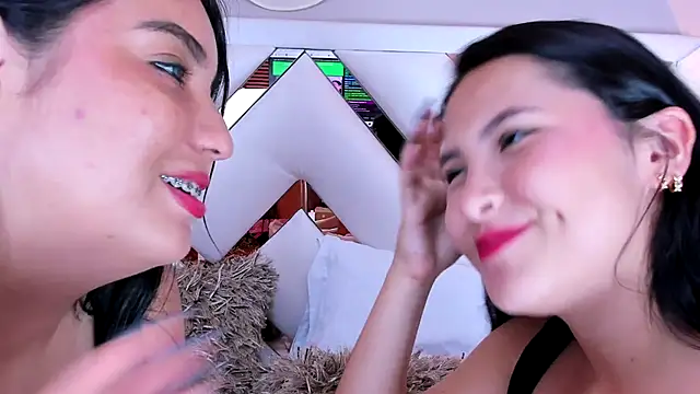 madeleine2112 online show from December 6, 7:54 am