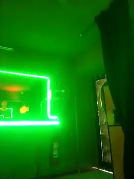 bbferlinaa online show from March 6, 7:43 pm