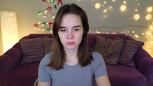 LindaRobertz online show from December 19, 11:57 pm