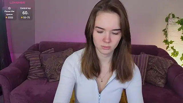 LindaRobertz online show from January 23, 7:00 am