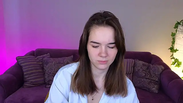 LindaRobertz online show from January 24, 9:06 am