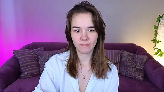 LindaRobertz online show from January 24, 12:10 pm