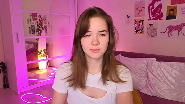 LindaRobertz online show from February 27, 5:56 am