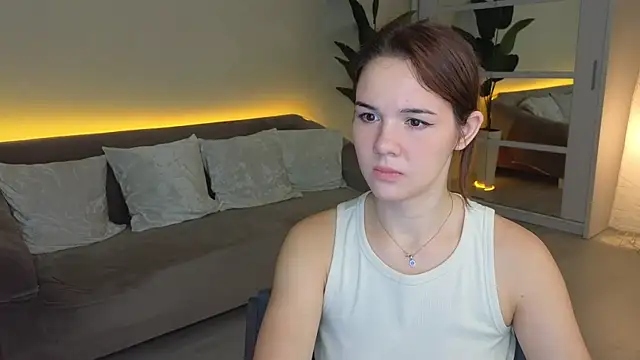 LindaRobertz online show from September 14, 9:03 pm