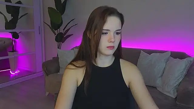 LindaRobertz online show from October 10, 9:58 pm