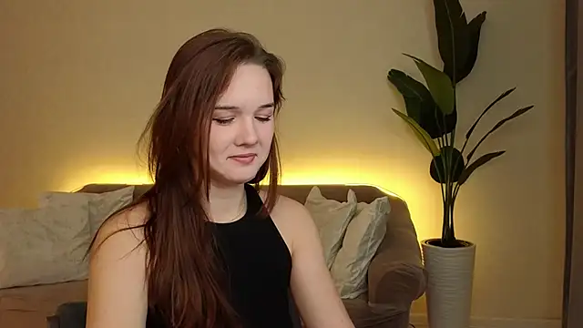 LindaRobertz online show from November 11, 10:10 pm