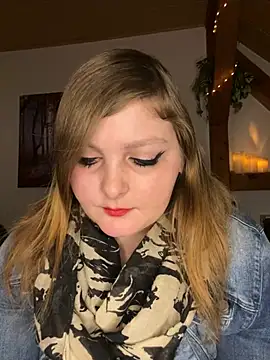 Snapshot of herz_steht_kopf90 chatting on March 6, 8:59 pm herz steht kopf90 online show from March 6, 8:59 pm