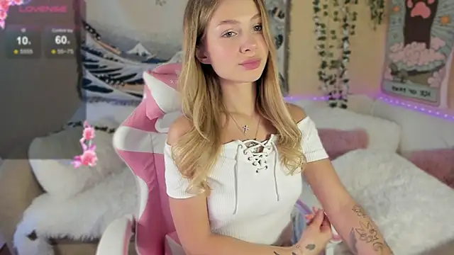 Snapshot of Liza_Mills chatting on September 13, 1:44 pm Liza Mills online show from September 13, 1:44 pm