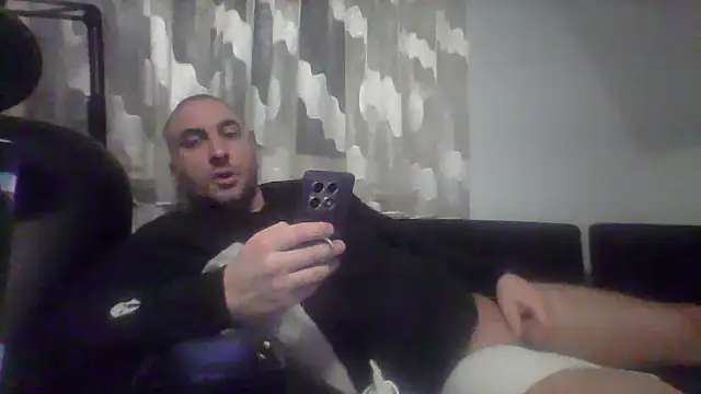 Snapshot of NewyorkDimi chatting on December 27, 6:46 am NewyorkDimi online show from December 27, 6:46 am