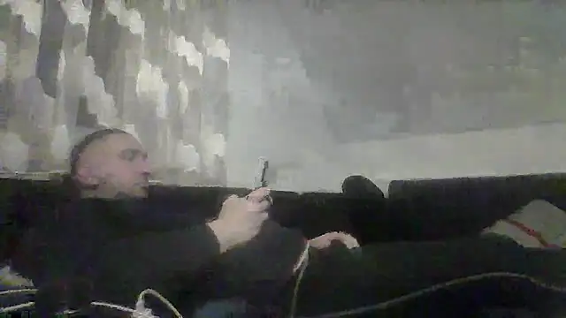 Snapshot of NewyorkDimi chatting on February 4, 2:49 am NewyorkDimi online show from February 4, 2:49 am