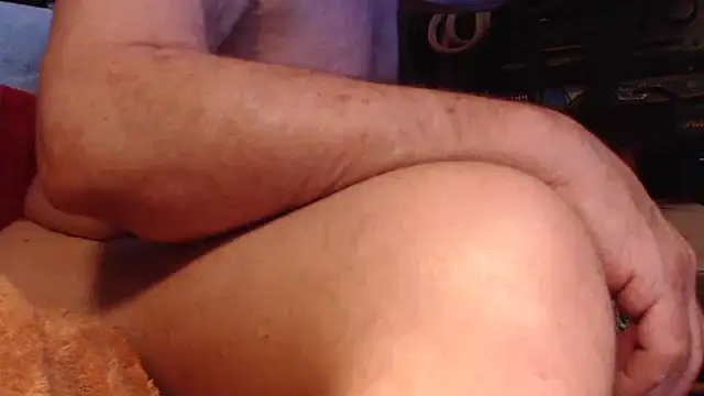 DREAMZ420 online show from November 20, 9:14 pm