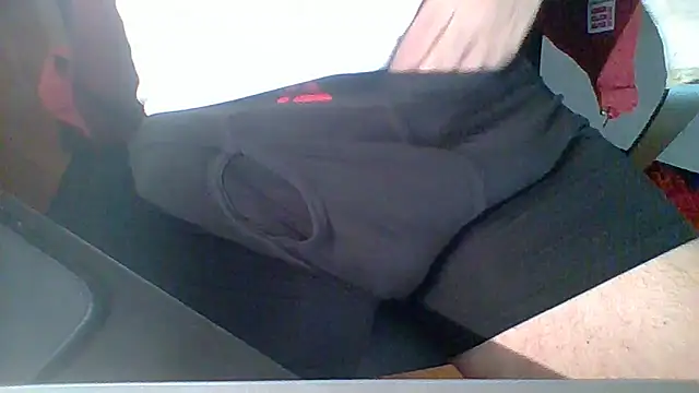Snapshot of elogordo_ chatting on April 22, 12:18 pm elogordo online show from April 22, 12:18 pm