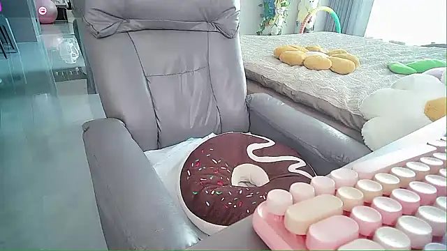 Xiaoyu-G online show from October 19, 4:35 am