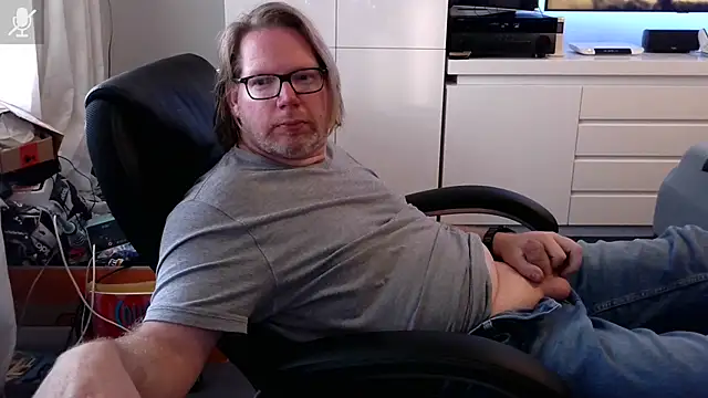VSteph online show from September 16, 4:52 pm