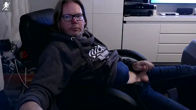 VSteph online show from October 28, 6:10 pm