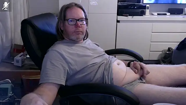 VSteph online show from February 13, 9:00 pm