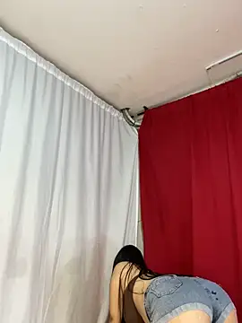 AnithaaYork online show from October 16, 12:06 pm