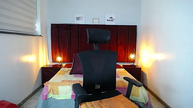 Zuzana21 online show from December 19, 3:41 pm