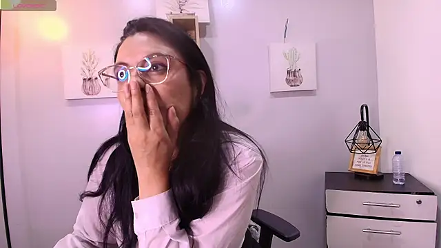 Zuzana21 online show from April 16, 12:39 pm