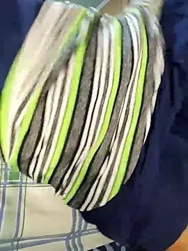 Snapshot of Zombra_42 chatting on October 30, 3:30 am Zombra 42 online show from October 30, 3:30 am