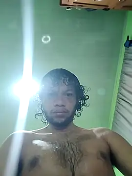 Zombra 42 online show from April 13, 6:13 pm