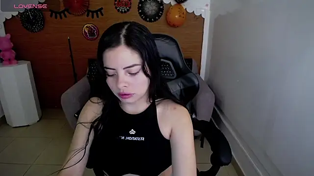 Snapshot of Chinatsu_t chatting on October 20, 12:49 pm Chinatsu t online show from October 20, 12:49 pm