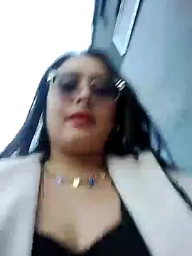 Snapshot of ambar_07 chatting on January 8, 10:27 pm ambar 07 online show from January 8, 10:27 pm