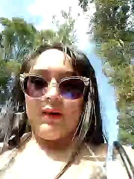 Snapshot of ambar_07 chatting on January 14, 7:53 pm ambar 07 online show from January 14, 7:53 pm