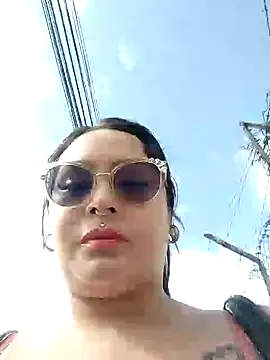Snapshot of ambar_07 chatting on February 3, 2:02 pm ambar 07 online show from February 3, 2:02 pm