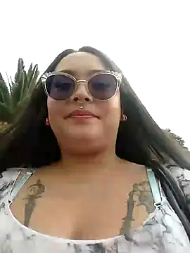 Snapshot of ambar_07 chatting on February 5, 7:42 pm ambar 07 online show from February 5, 7:42 pm