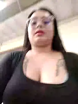 Snapshot of ambar_07 chatting on February 28, 6:52 pm ambar 07 online show from February 28, 6:52 pm