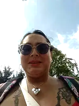 Snapshot of ambar_07 chatting on March 21, 2:51 pm ambar 07 online show from March 21, 2:51 pm