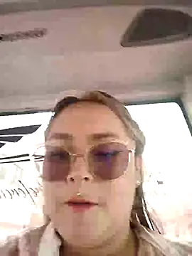 Snapshot of ambar_07 chatting on September 10, 6:52 pm ambar 07 online show from September 10, 6:52 pm