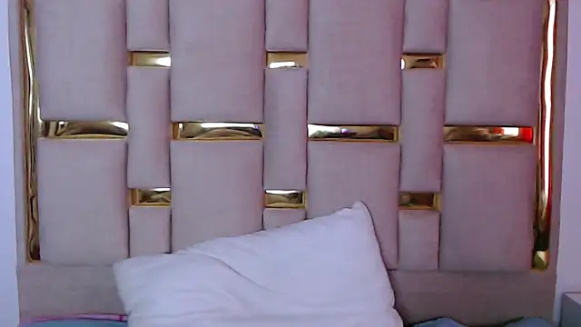 Snapshot of nina_carther chatting on November 13, 11:09 am nina carther online show from November 13, 11:09 am