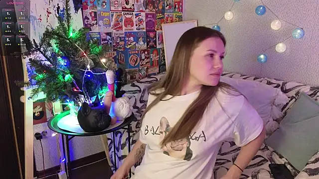 LittleLeen online show from December 27, 9:43 pm