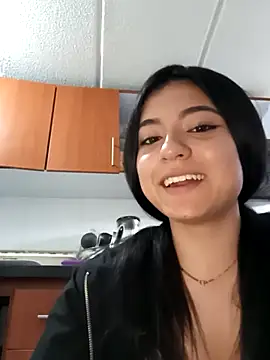 Gabby and Alice online show from February 12, 7:56 pm