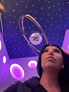 Tisha Busty online show from March 27, 1:44 pm