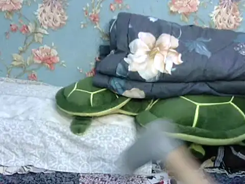 Snapshot of Tiny_lusty chatting on February 23, 5:18 pm Tiny lusty online show from February 23, 5:18 pm