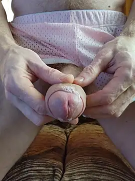 Gingerbeard40 online show from March 7, 6:21 am