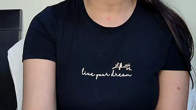 Snapshot of MIss-Naina chatting on October 12, 9:08 am MIss-Naina online show from October 12, 9:08 am