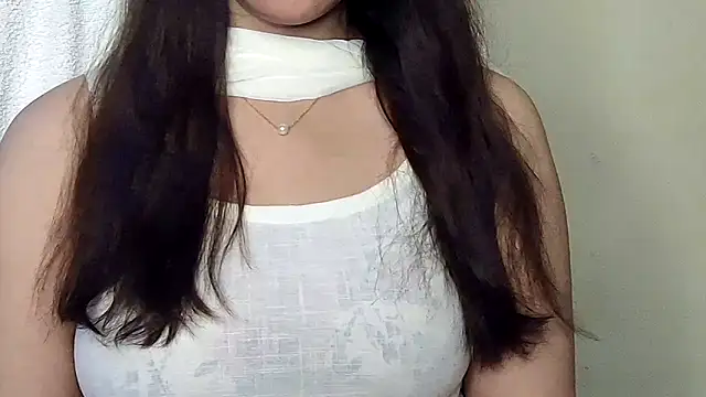 Snapshot of MIss-Naina chatting on February 11, 8:30 am MIss-Naina online show from February 11, 8:30 am