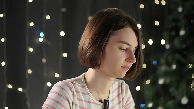 MeghanElson online show from January 9, 12:41 pm