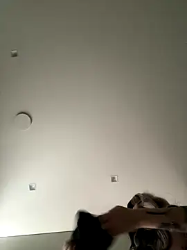 Snapshot of madelinexx chatting on October 24, 11:06 am madelinexx online show from October 24, 11:06 am