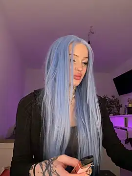 madelinexx online show from February 13, 12:01 pm